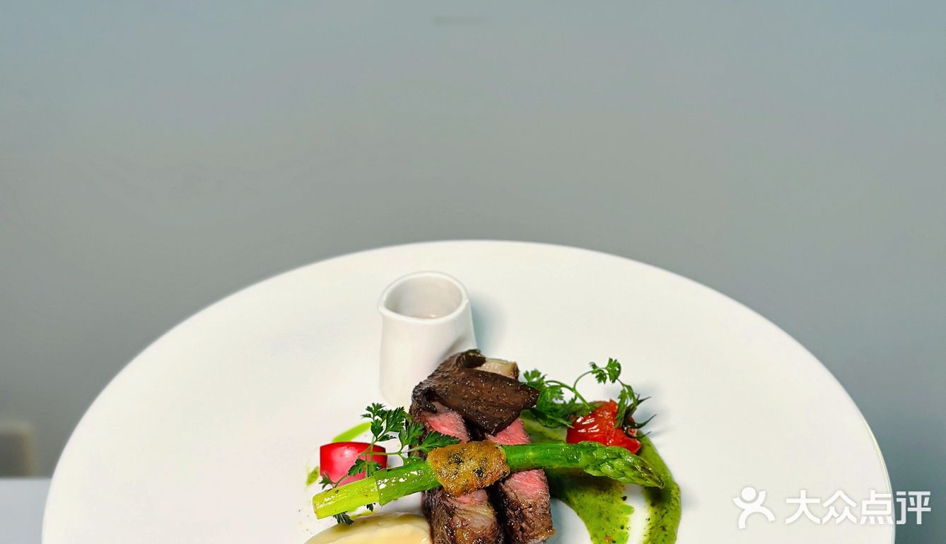 Reve Kitchen｜虹桥法国菜餐厅天花板[调皮]