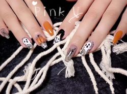 -Pink You美甲美睫纹绣定制中心