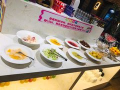 -悦巷海鲜自助铁板烧(秦皇东大街店)