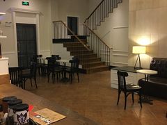 大堂-星巴克臻选(广州沙面店)