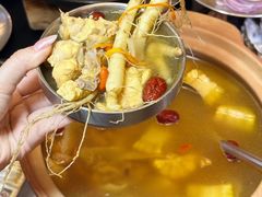 -蚝美人·生蚝海鲜烧烤(茶花园店)