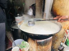 -云南大锅豆浆店