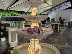-Mark&Mars Restaurant