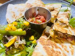 -HELLO 27 意面·沙拉·帕尼尼