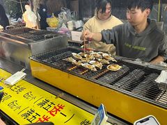 -南湖公园地摊集市