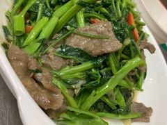 -兴记菜馆