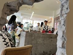 -巴浪鱼咖啡馆 Local Fish