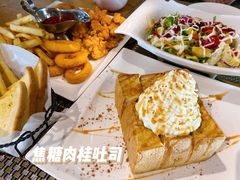 -暖山咖啡西餐厅