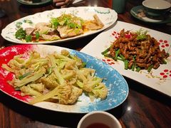 -粤·向群饭店(麓景路店)
