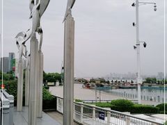 -秋水广场