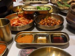 -草家酱蟹炭火烤肉店(珲春南路一店)