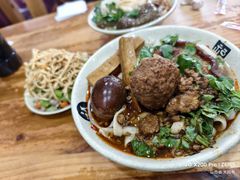 -任记七中刀削面(总店)