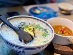蒙自鸡汤过桥米线线-雀舞云南菜(乐客城店)