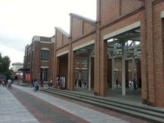 -TIMES CITY OUTLETS 时代·城市·奥特莱斯(上海国际时尚中心店)