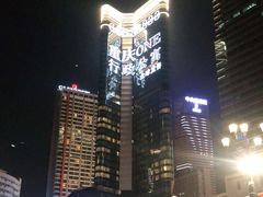 -八一路好吃街(雨田商务大厦店)