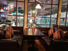 靠窗位-芭莉与彩虹西餐厅(成都合生汇店)