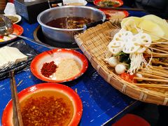 -马路边边串串香(双井直营店)