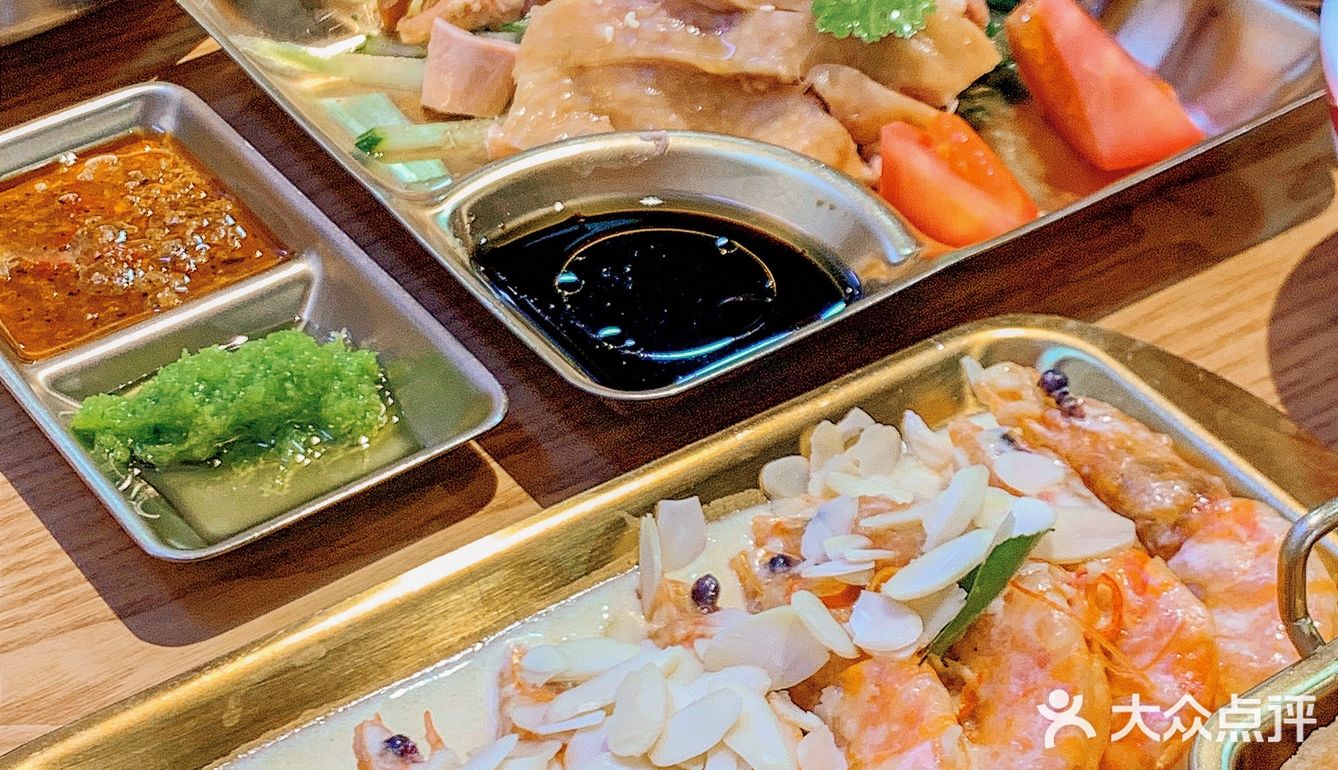 佛山探店|被这家新加坡餐室的肉骨茶圈粉啦