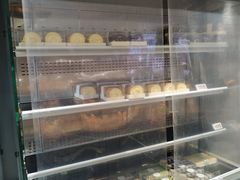 面包甜点陈列柜-幸福西饼面包茶饮(车公庙店)