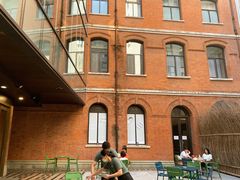 -潮一不贰·法式甜品·生日蛋糕·西式简餐(外滩店)