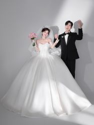 -雅云婚纱摄影工作室旗舰店