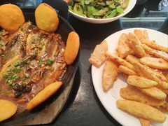 -五谷丰登·胶东海鲜·家常菜(张村店)