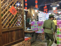 -人民公社铁锅炖·东北菜(卫国道店)