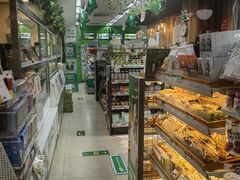 -全家便利店(王府井大街店)