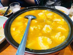 石锅海鲜豆腐-渔家风味·鲅鱼水饺·央视展播·海鲜天津菜(开发区店)