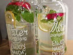 -嫩芽 ·地道重庆菜(十八梯露台夜景店)