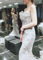 点击看大图 -GRACE KELLY婚纱与礼服(北京店)