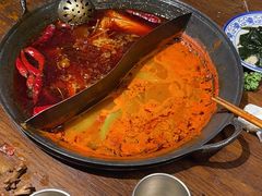 -萍姐火锅·公路夜市(武汉首店)