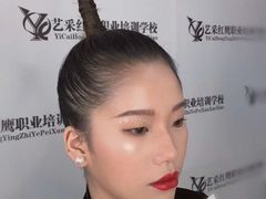 -艺采红鹰职业培训学校