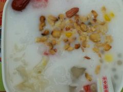 -海口骑楼小吃街