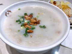 -香港新发烧腊茶餐厅(水围店)