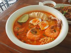-Kat's Kitchen