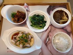 -喜喜·全套房月子会所(罗宾森广场店)