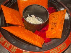 -蜀辣居鲜货老火锅(双流万达店)