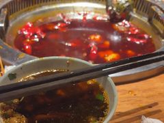-城墙拐拐火锅(三峡广场黑金冠店)