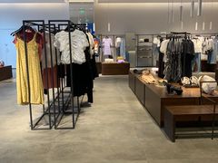 -URBAN REVIVO(北京大兴凯德MALL店)