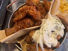 炸鸡翅一半一半-富乐满韩国正宗炸鸡韩国料理(虹泉路店)