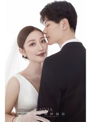 -雪中彩影婚纱摄影·微光艺术中心