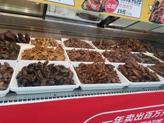 -张鸭子重庆特产卤味小吃(未来国际店)