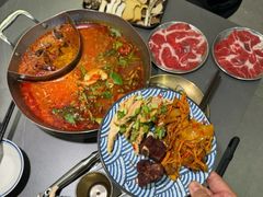 -楠小云·云南鲜菌·鲜牛自助火锅(九眼桥店)