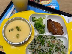 -老娘舅(总部自由港店)