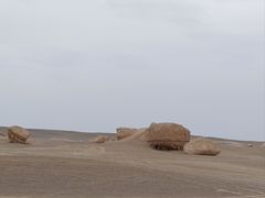 -哈密雅丹大海道景区