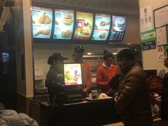 -德克士(虹桥火车站店)