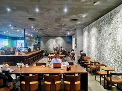 大堂-星巴克臻选(深圳华强北茂业店)