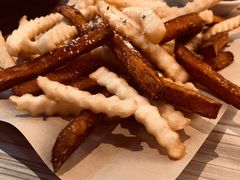 -必胜客(东大桥店)