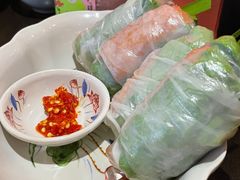 -大头虾越式风味餐厅(光明广场店)